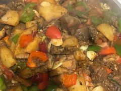 比脸大的大盘鸡-米兜兜米粉·新疆料理(川大店)