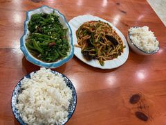 -俺家菜馆(百里峡店)