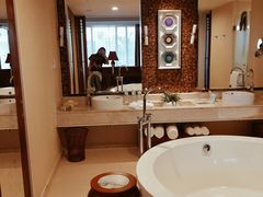 -三亚亚龙湾雅高美爵酒店