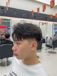 -乾健·烫染·接发SALON