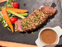 -青岛香格里拉·鱼跃地中海西餐厅