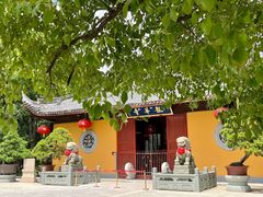 -龙华寺