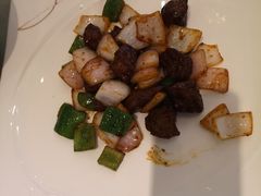 黑椒牛仔粒-骏莱海鲜鱼港(五角场店)