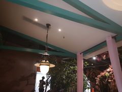 大堂-沪小胖小龙虾(淮海中路旗舰店)