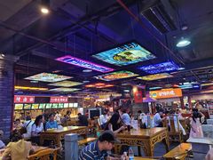 -八一路好吃街(雨田商务大厦店)