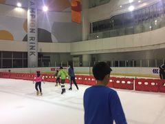 -冠军冰场CHAMPION RINK(百联又一城店)