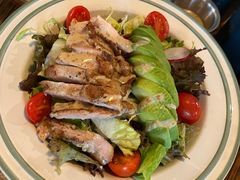 牛油果烤鸡沙拉-I HOLIC艾豪丽披萨(KKone店)