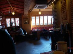 -闯关东东北农家菜(崂山石老人店)