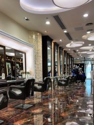 -八佰伴8008星级形象店