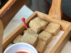 -荷塘秋月·本帮江浙菜(国权路店)