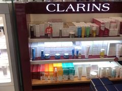 -日上免税店(三径路t3店)