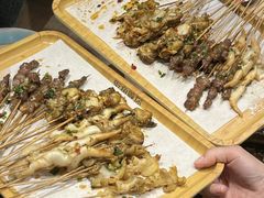 -街角等你.大连海鲜烧烤.经典铁板海鲜串(西安路店)