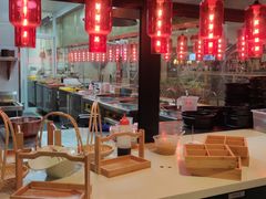 -粤小煲鲜汤猪肚鸡(丹尼斯二天地店)