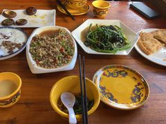 -塔洛藏餐吧(香格里拉古城店)