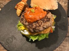 -HIGH FIVE哈福手工汉堡(桂林路店)