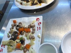 -屯老二农家铁锅炖·行业领军者(梅江店)