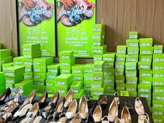 -广州周大福金融中心