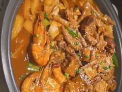 -徐记小怪兽肉蟹煲(中央大街店)