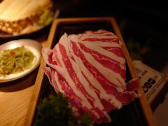 -湊湊火锅·茶憩(杭州湖滨银泰in77店)