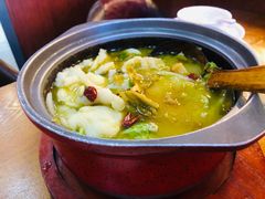 -周鱼小馆石锅酸菜鱼(活力汇店)