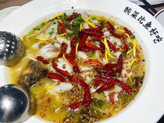 -太二酸菜鱼(菱角湖万达店)