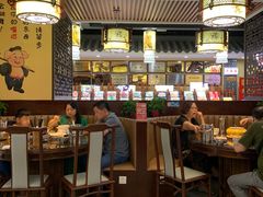 大堂-何氏排骨(左家塘店)