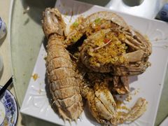 -三亚火车头万人海鲜广场