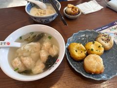 -鑫震源·苏式大虾生煎(山塘街店)