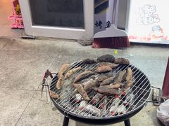 -海盗船. 龙虾烧烤. 酒馆