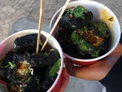 -黑色经典·长沙臭豆腐(粤华路店)