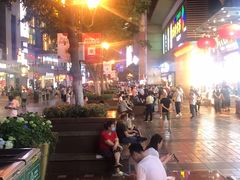 -八一好吃街·高品美食广场