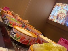 -龍歌自助小火锅(市北CBD万达店)