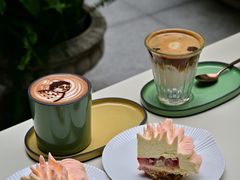 -潮一不贰·法式甜品·生日蛋糕·西式简餐(外滩店)