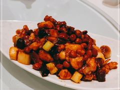 -渝信川菜 · 川味家常菜(财富购物中心店)