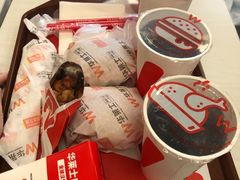中可乐-华莱士·全鸡汉堡(陈江曙光店)
