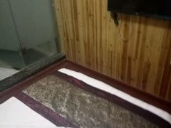 -缤果·BINGUO逸居酒店(鹰潭火车站店)