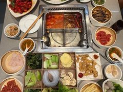 -海底捞火锅(中州万达店)