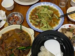 -始兴县农家小院餐馆