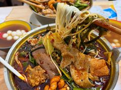 -铁锅哥米线
