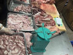-标记美食新鲜猪杂(兴南大道店)