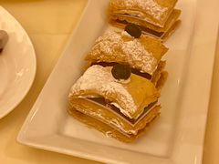 芝士蓝莓拿破仑（提早2日预约）-利苑酒家(宜安广场店)