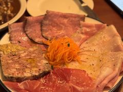 -羽深肉铺 Steak & Wine