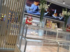 面包甜点陈列柜-好利来(回龙观西大街店)
