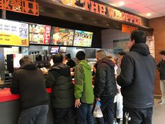 等位区-汉堡王(丁兰广场店)