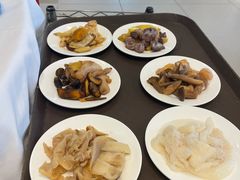 -天宜隆蘑菇宴火锅(石景山旗舰店)