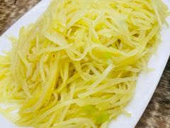 炒土豆丝-杨姐大片肉烧烤