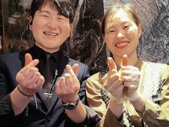 -雍容荟帝王蟹活龙虾展台自助(IFS黑金店)