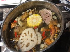 -仄园围炉坊·牛肉火锅·汕头卤水火锅(蛇口店)