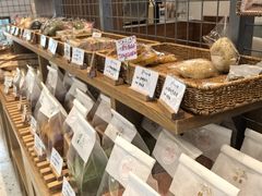 -提亚烘焙·手作面包·生日蛋糕(七星店)