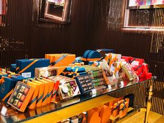 -VENCHI 闻绮(上海佛罗伦萨小镇店)